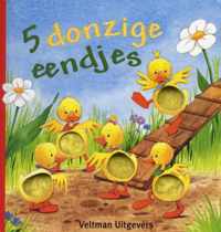 5 donzige eendjes