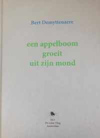 Een appelboom groeit uit zijn mond