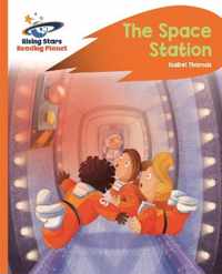 Reading Planet -The Space Station - Orange