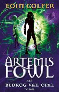 Artemis Fowl 4 - Het bedrog van Opal