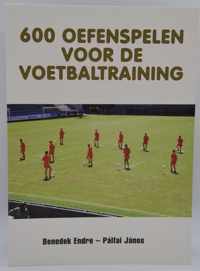 600 oefenspelen voor de voetbaltraining