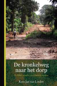 De kronkelweg naar het dorp