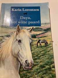 Daya, het witte paard