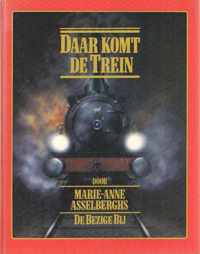 Daar komt de trein