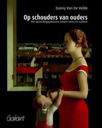 Op schouders van ouders