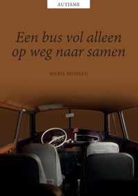 Een bus vol alleen, op weg naar samen