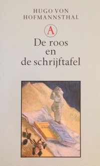 De roos en de schrijftafel