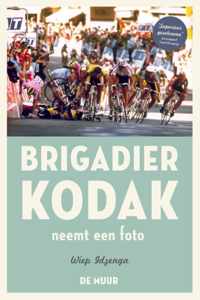 Brigadier Kodak neemt een foto