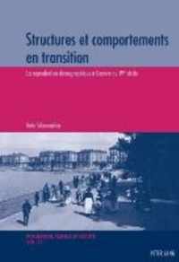 Structures et comportements en transition