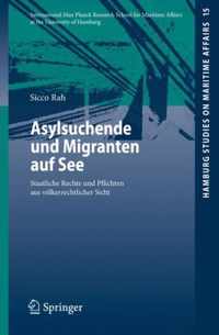 Asylsuchende Und Migranten Auf See