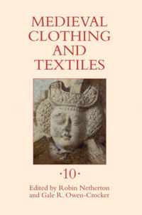 Medieval Clothing and Textiles 10