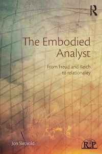 Embodied Analyst