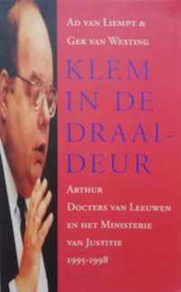 Klem In De Draaideur