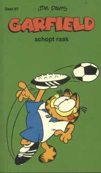 Garfield 97 -   Garfield schopt raak