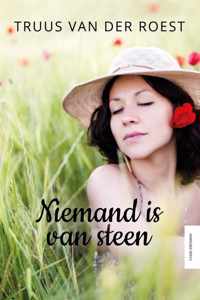 Niemand is van steen