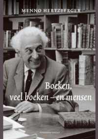 Boeken, veel boeken en mensen