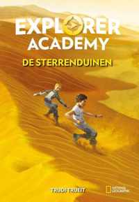 Explorer Academy 4 -   De sterrenduinen