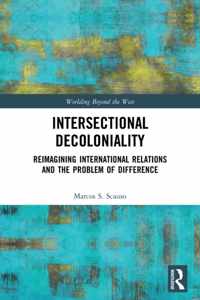 Intersectional Decoloniality