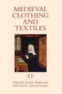 Medieval Clothing And Textiles