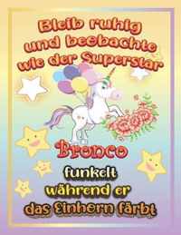 Bleib ruhig und beobachte wie Superstar Bronco funkelt wahrend sie das Einhorn farbt