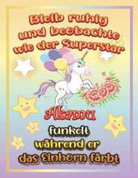 Bleib ruhig und beobachte wie Superstar Akamu funkelt wahrend sie das Einhorn farbt