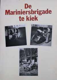 Boek : Marine : De mariniersbrigade te kiek.