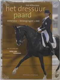 Het dressuur paard