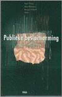 PUBLIEKE BESLUITVORMING