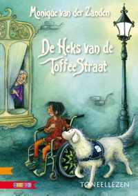 Toneellezen / De heks van de toffeestraat - Monique van der Zanden - Hardcover (9789048716609)