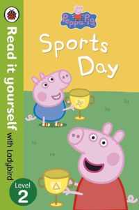 Peppa Pig: Sports Day - Read it yourself with Ladybird