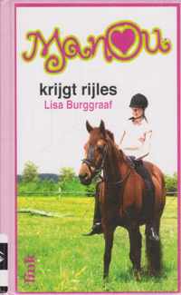 Manou krijgt rijles