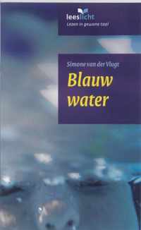 Blauw water