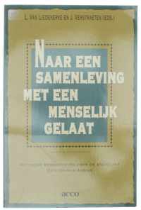 Naar een samenleving met menselijk gelaat - Kritische beschouwing over de encycliek 'centesimus annus'