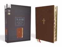 NASB, Thinline Bible, Leathersoft, Brown, Red Letter, 1995 Text, Thumb Indexed, Comfort Print