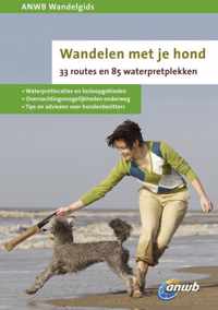 ANWB wateralmanak - Wandelen met je hond