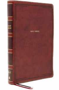 NKJV Holy Bible, Giant Print Thinline Bible, Brown Leathersoft, Thumb Indexed, Red Letter, Comfort Print