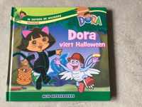 DORA viert Halloween