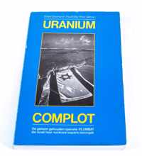 Uranium Complot Elaine Davenport Paul Eddy Peter Gillman ISBN9062786812