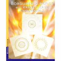 Borduren op Papier met Kraaltjes en Embossing