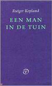 Een Man In De Tuin