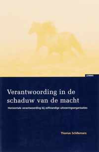 Verantwoording in de schaduw van de macht