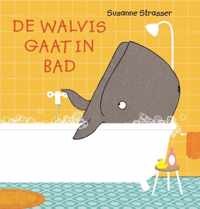 De walvis gaat in bad