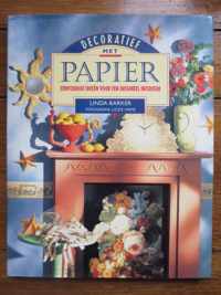 Decoratief met papier