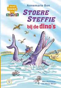 Leren lezen met Kluitman - Stoere Steffie bij de dino's