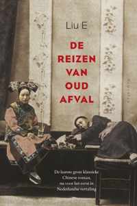 De Reizen Van Oud Afval