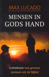 Mensen in gods hand